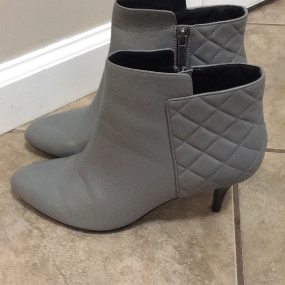 Brooks Brothers Shoes - Brooks Brothers Women's Booties